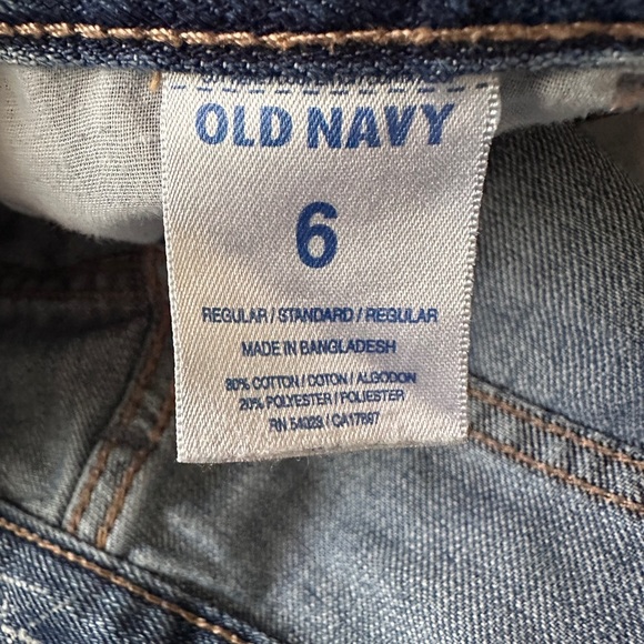 Old Navy Women's Flirt Jean Shorts Size 6
Summer Vacation Classic Casual Cute - Picture 4 of 7